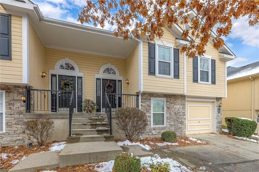 1302 Ashley Lane, Grain Valley, MO 64029 - Image #3