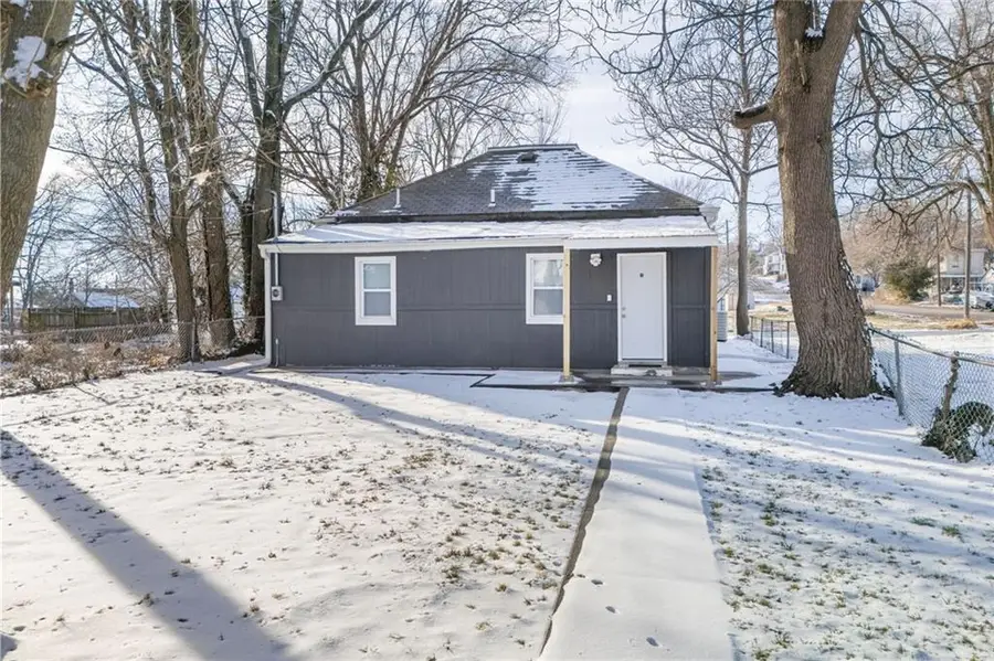 1005 S 17th Street, Saint Joseph, MO 64507 - Image #3