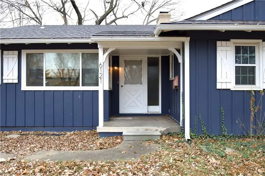 6121 Hunter Street, Raytown, MO 64133 - Image #2