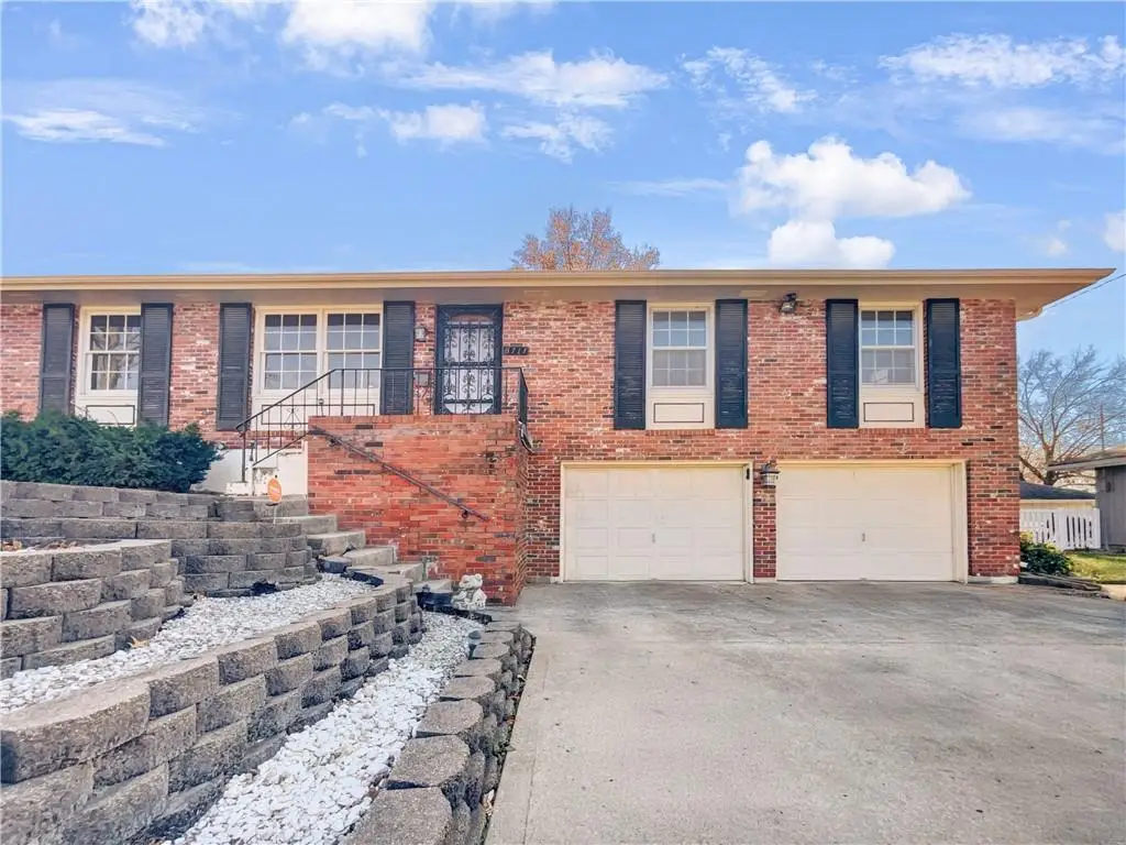 3711 S Kiger Road, Independence, MO 64055 - Image #1