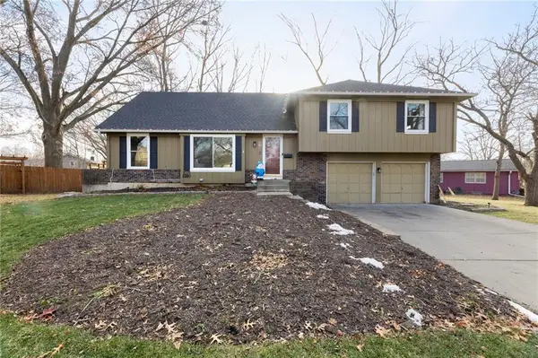 9609 Hardy Street, Overland Park, KS 66212