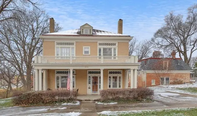 630 N 8th Street, Saint Joseph, MO 64501 - Image #1