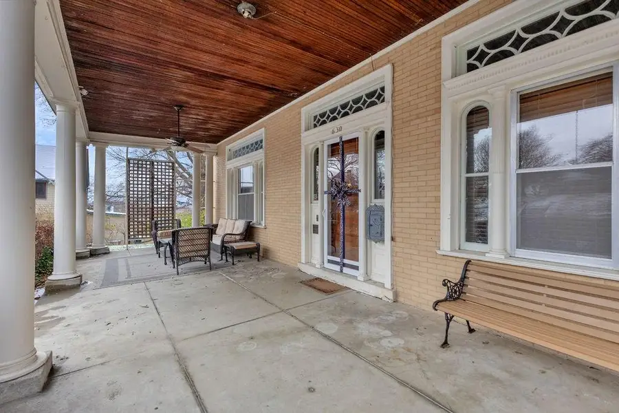 630 N 8th Street, Saint Joseph, MO 64501 - Image #3