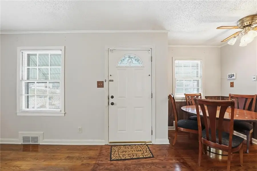 341 N Quincy Avenue, Kansas City, MO 64123 - Image #3