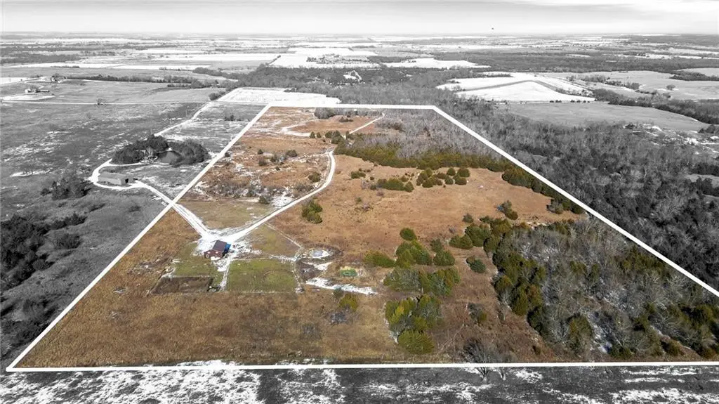 26674 SE 200 Road, Kincaid, KS 66039 - Image #1