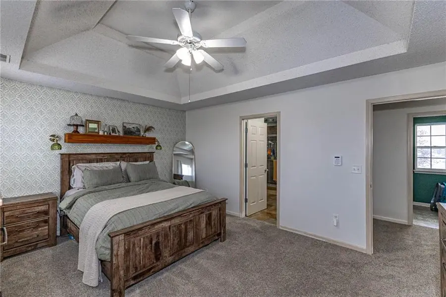 620 River Falls Road, Edwardsville, KS 66111 - Image #2