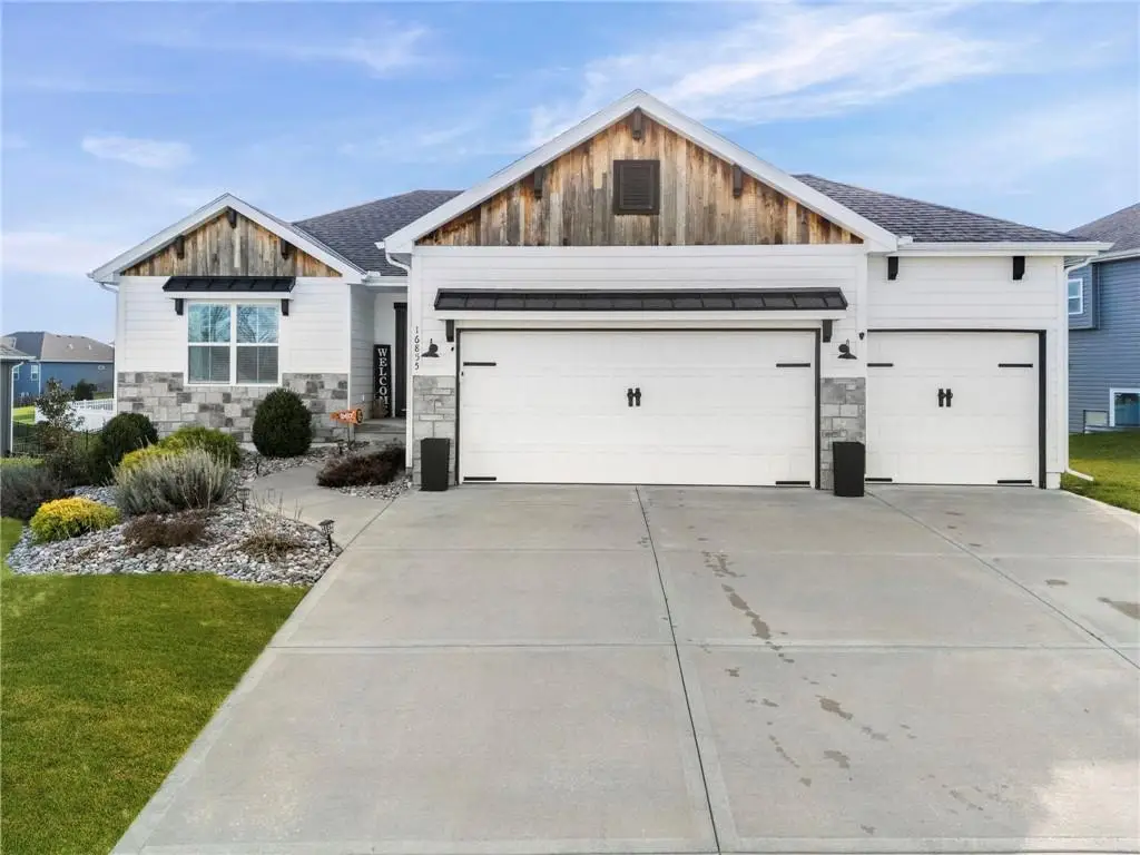 16855 NW 133rd Street, Platte City, MO 64079 - Image #1