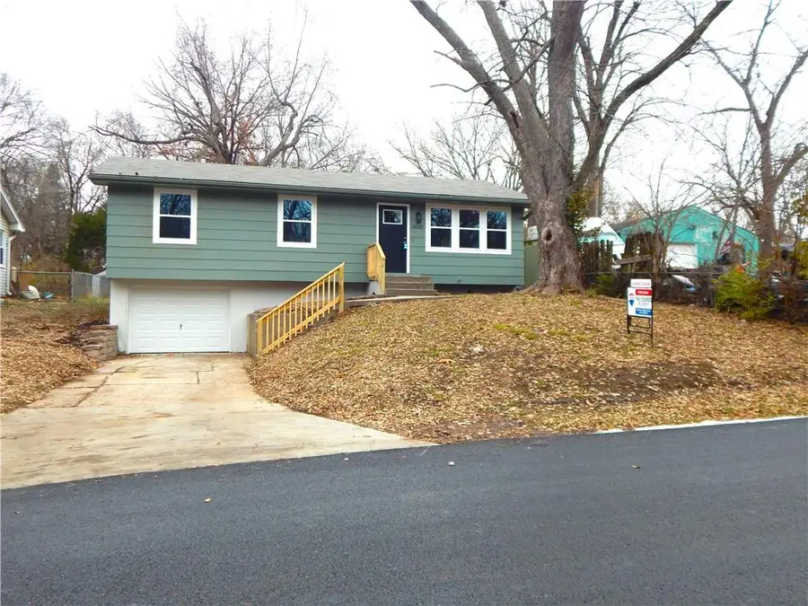 5820 NE 60th Street, Kansas City, MO 64119 - Image #2