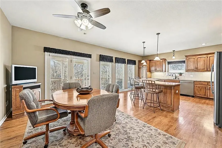 1508 Ridgeway Drive, Liberty, MO 64068 - Image #3