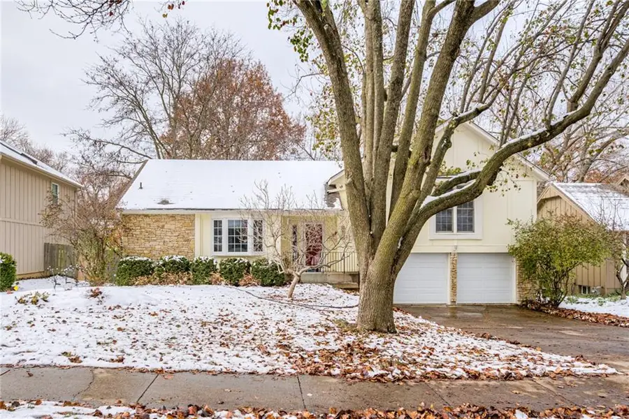 7812 Caenen Street, Lenexa, KS 66216 - Image #2