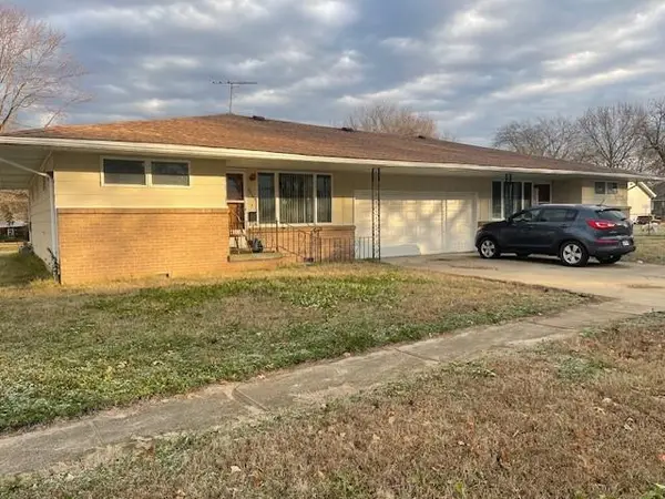206 W Buffalo Street, Girard, KS 66724