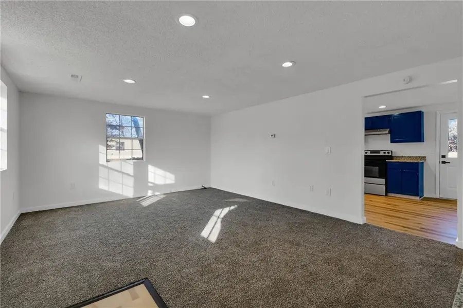 208 E Pine Street, Rich Hill, MO 64779 - Image #3