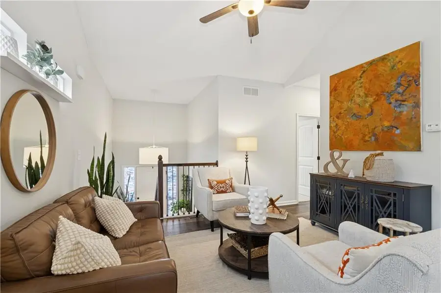 104 S Mc Gee Street, Tonganoxie, KS 66086 - Image #3