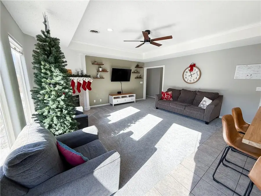 604 SE Saratoga Drive, Blue Springs, MO 64014 - Image #3