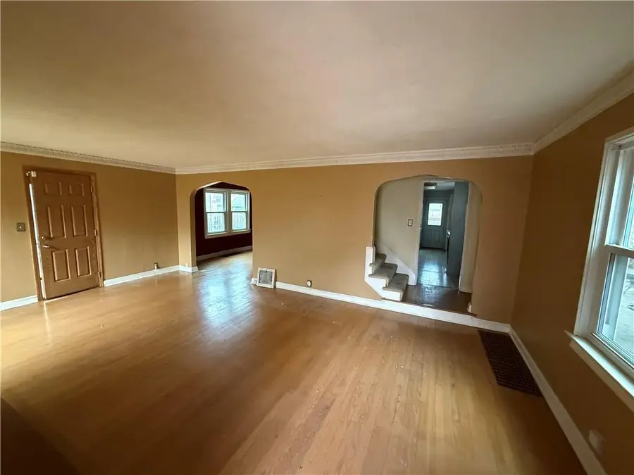 7336 Grand Avenue, Kansas City, MO 64114 - Image #2