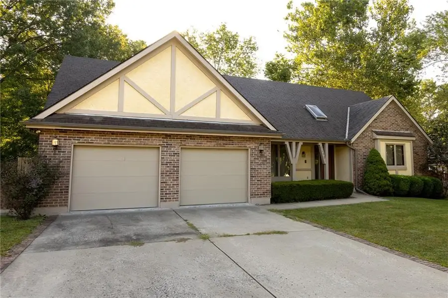 8201 NW Potomac Avenue, Weatherby Lake, MO 64152 - Image #2