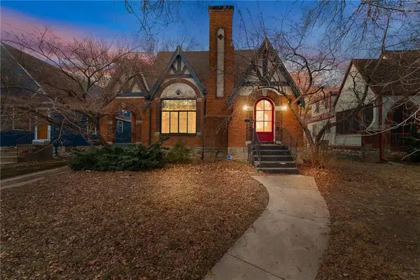 7404 Walnut Street, Kansas City, MO 64114