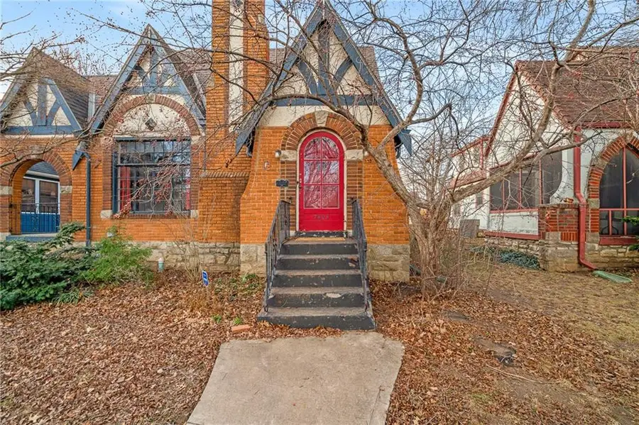 7404 Walnut Street, Kansas City, MO 64114 - Image #3