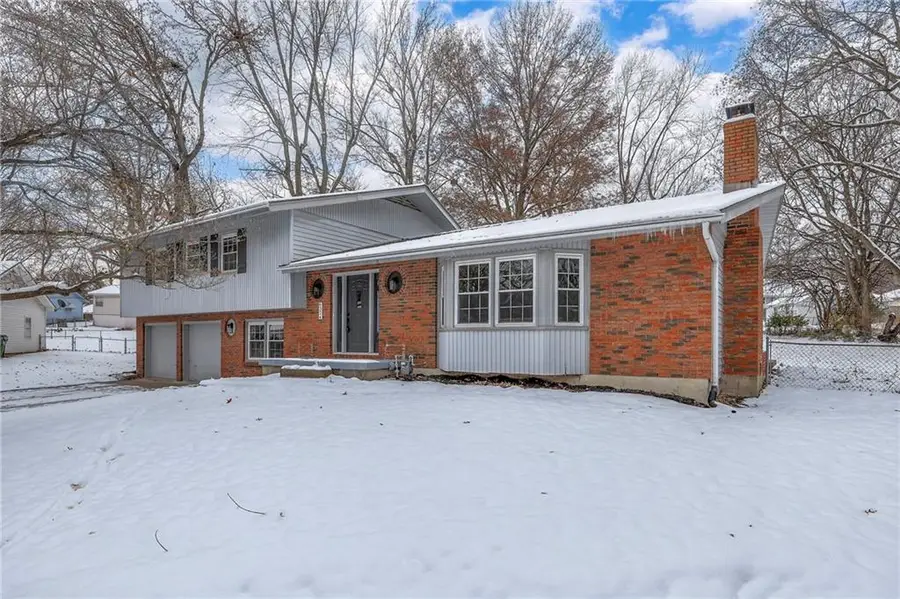 6324 Ralston Avenue, Raytown, MO 64133 - Image #3