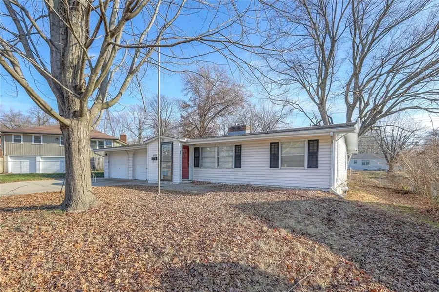 6603 Hardy Avenue, Raytown, MO 64133 - Image #2