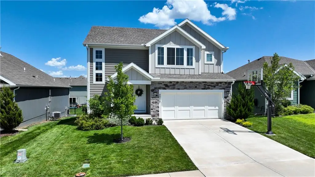 8908 SW 9th Street, Blue Springs, MO 64064 - Image #1