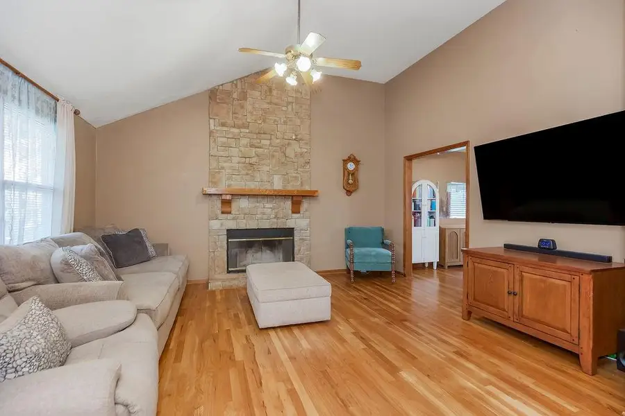 1924 NW 62nd Terrace, Kansas City, MO 64151 - Image #2