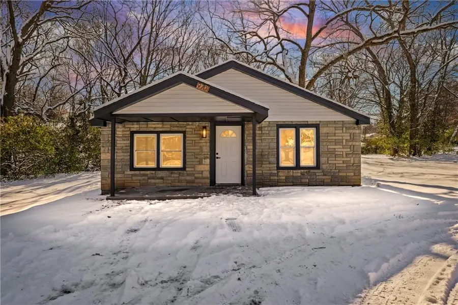 9701 E 24th Street S, Independence, MO 64052 - Image #2