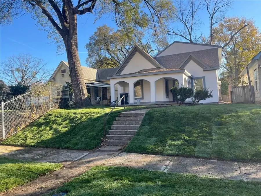 2315 Brighton Avenue, Kansas City, MO 64127 - Image #2