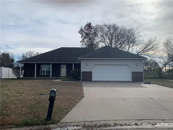 513 Brooklyn Court, Frontenac, KS 66763