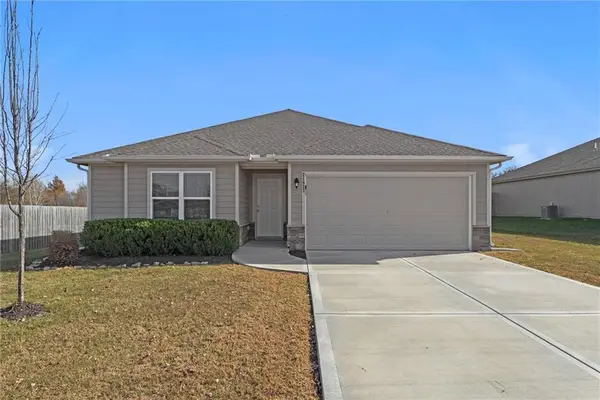 21837 Franklin Street, Spring Hill, KS 66083