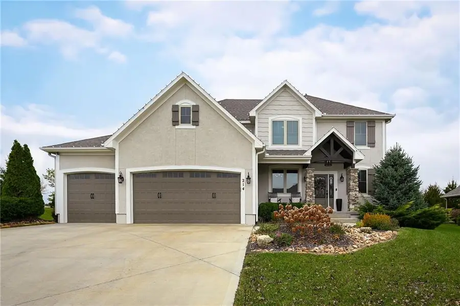 214 SW Roosevelt Ridge Drive, Lees Summit, MO 64081 - Image #2