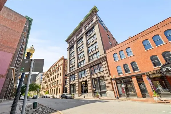 308 W 8th Street #712, Kansas City, MO 64105