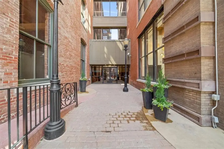 308 W 8th Street #712, Kansas City, MO 64105 - Image #3