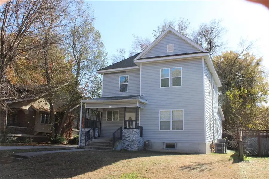 715 W 2nd Street, Pittsburg, KS 66762 - Image #2