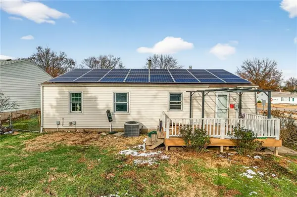 619 NE 66th Terrace, Gladstone, MO 64118