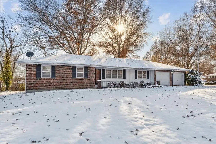 502 Crest Drive, Sweet Springs, MO 65351 - Image #3