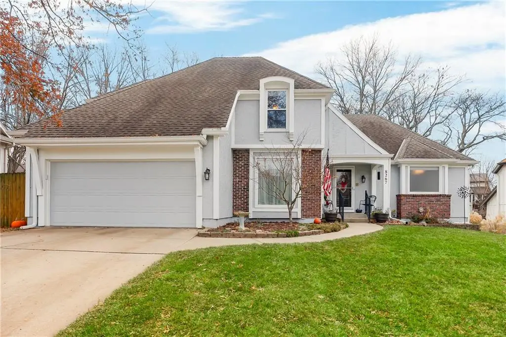 8267 W 116th Terrace, Overland Park, KS 66210 - Image #1