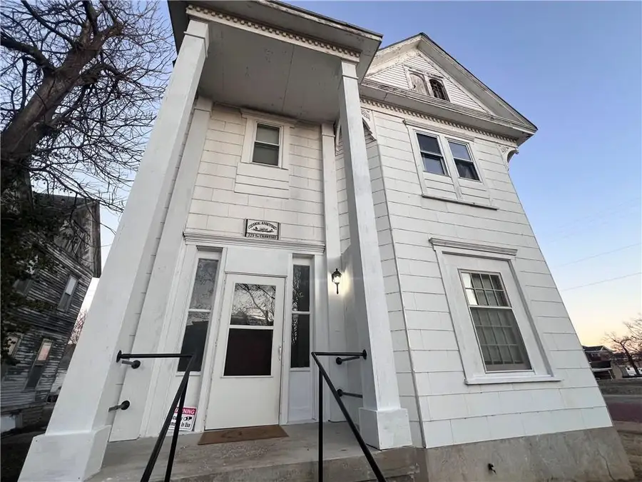 223 S Crawford Street, Fort Scott, KS 66701 - Image #2