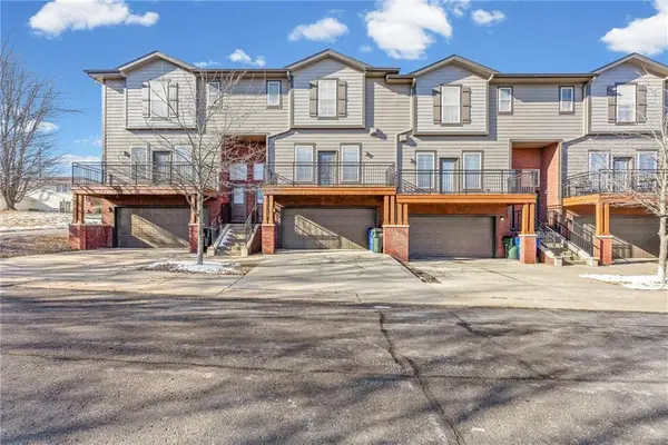 5245 Overland Drive #C12, Lawrence, KS 66049