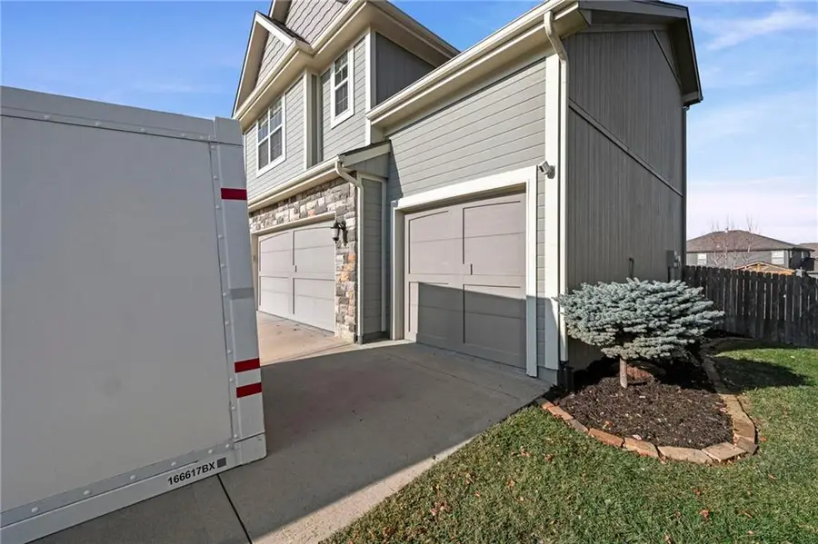 8100 NE 102nd Street, Kansas City, MO 64157 - Image #3