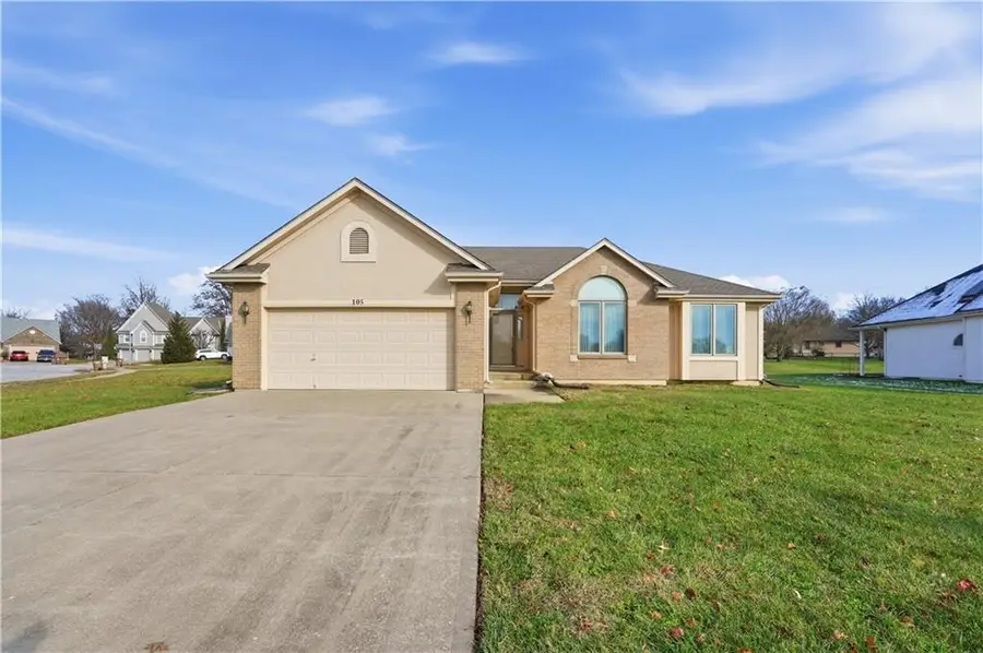 105 N Lakeshore Drive, Raymore, MO 64083 - Image #3