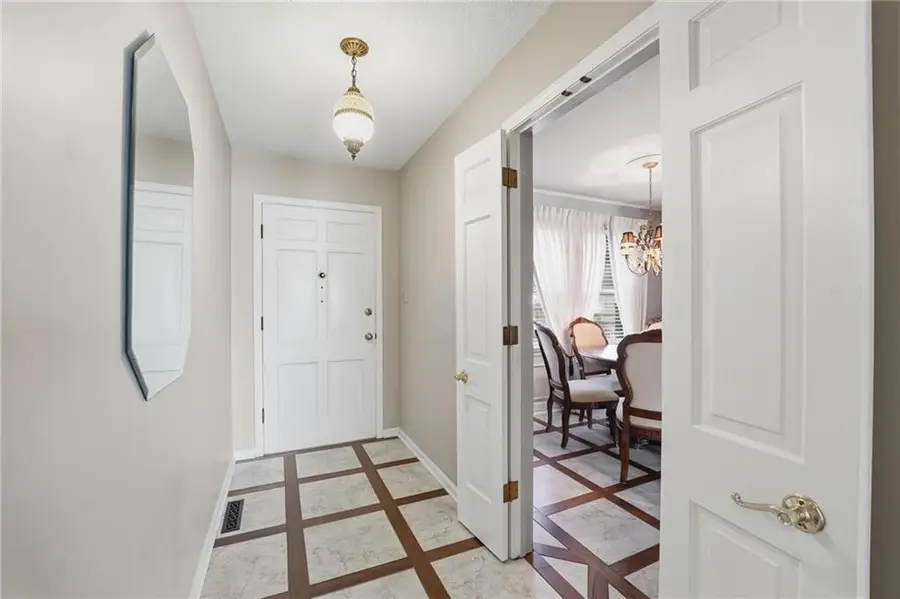 7545 NW 75th Street, Kansas City, MO 64152 - Image #2