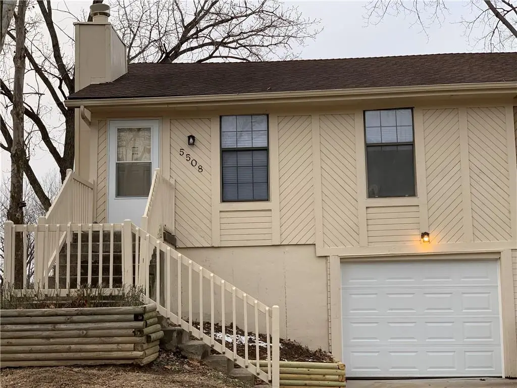 5508 NW Homer White Road, Parkville, MO 64152 - Image #1