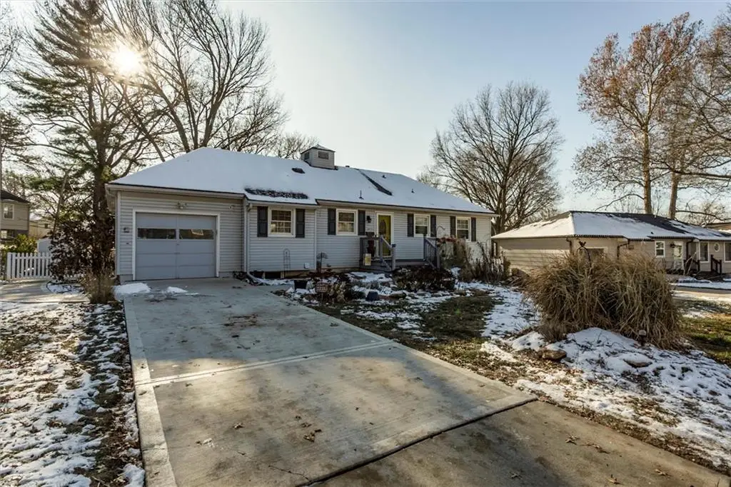 8819 W 88th Street, Overland Park, KS 66212 - Image #1