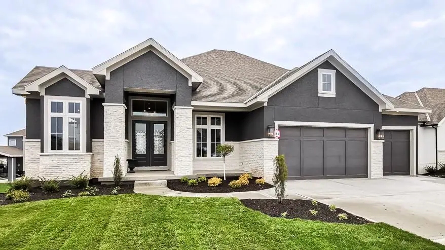 5807 N Lucerne Avenue, Kansas City, MO 64151 - Image #1