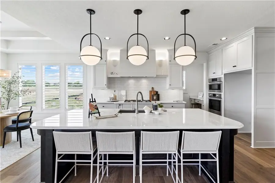 22053 W 99th Terrace, Lenexa, KS 66220 - Image #3