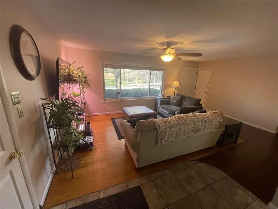 409 NW 58th Street, Kansas City, MO 64118 - Image #3