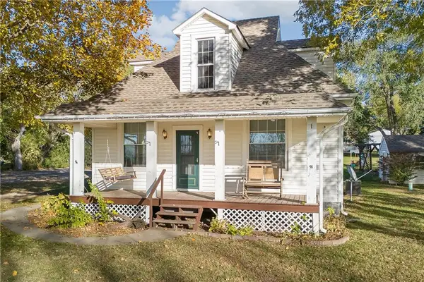 607 Saint Joseph Boulevard, Bolckow, MO 64427