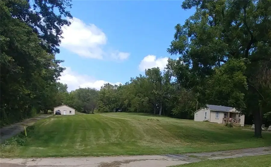 15918 & 15922 E Truman Road, Independence, MO 64050 - Image #3