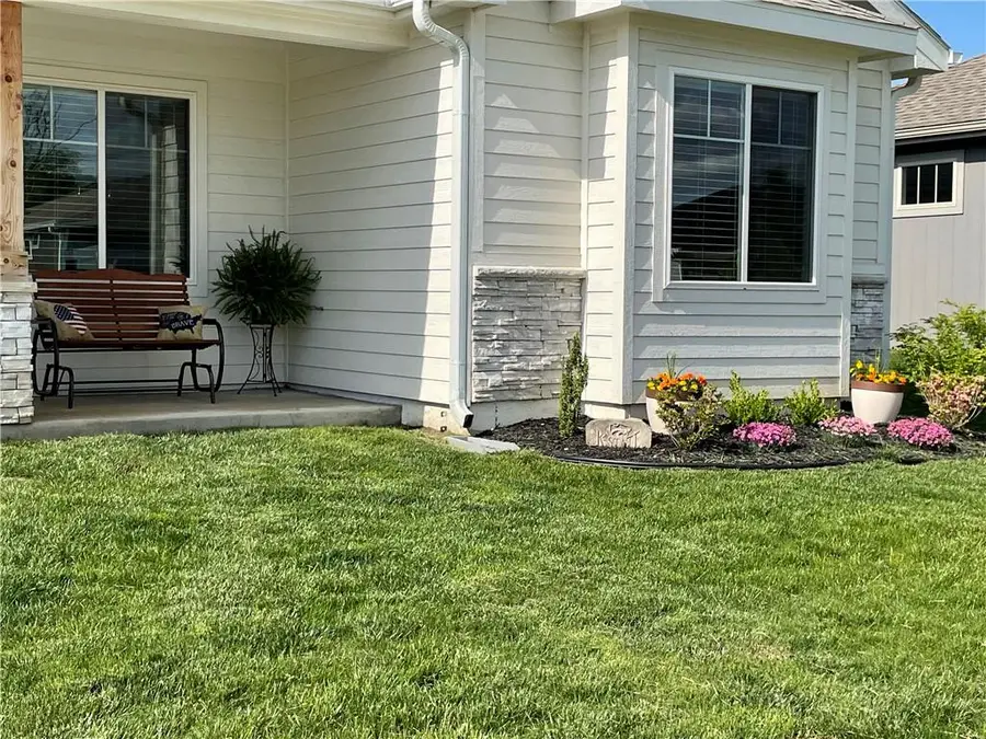 1219 W Adam Court, Ottawa, KS 66067 - Image #2